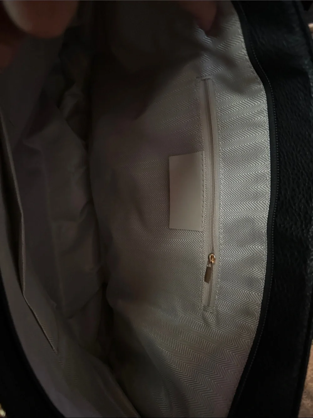 Large tote with cross body strap